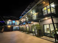 Re-Live Resort Hotel a Bang Phra