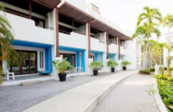 Kochira Hotels near Wat Khao Krailas