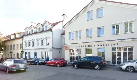 Vilnius Apartments & Suites – Old Town Отели рядом с достопримечательностью «404»