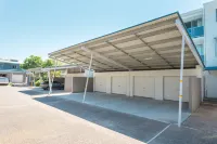 Ramada Encore by Wyndham Whale Cove Hervey Bay - parking