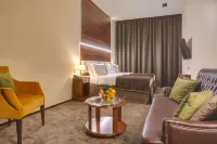 Viewpoint Hotel Hotel dekat Usadba Deda Moroza
