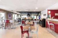 Campanile Geneve - Aeroport/Palexpo Hotels in Prevessin-Moens