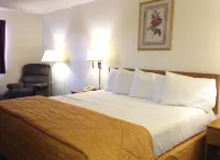 Amerihost Inn & Suites Fulton