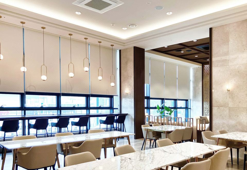 2. 쏘타스위트 부산..