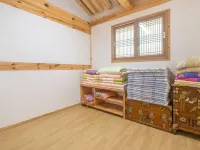 Gyeongju Wadamjung Hanok Pension キョリムフォレスト周辺のホテル
