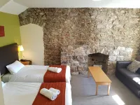 Rose and Crown Hotels in 