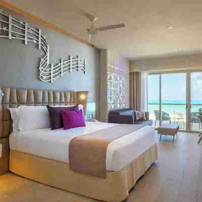 Planet Hollywood Adult Scene Cancun by Royalton,  An Autograph Collection All-Inclusive Resort Rooms