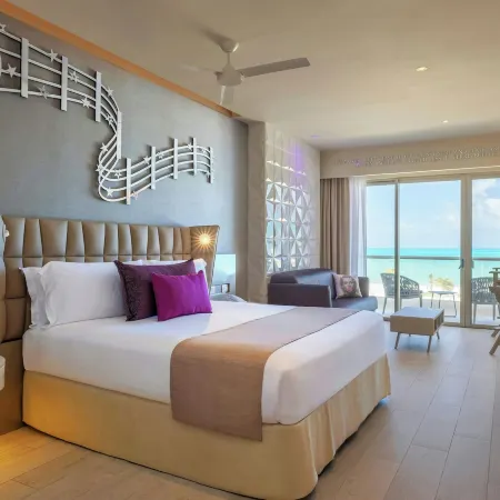 Planet Hollywood Adult Scene Cancun by Royalton, An Autograph Collection All-Inclusive Resort