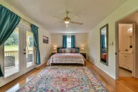 Aiken Rd - 6 Br - Hot Tub and Game Room Hotels in Marshall