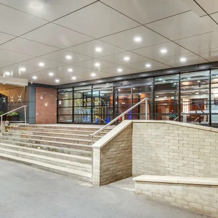 Quality Hotel Dorval Aeroport