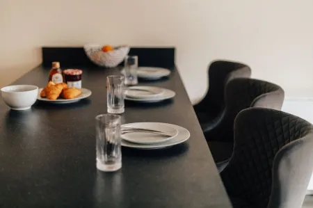 Henley Town Centre with Parking