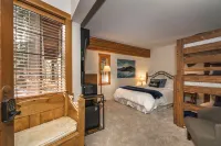 Donner Lake Inn Hotels in Truckee