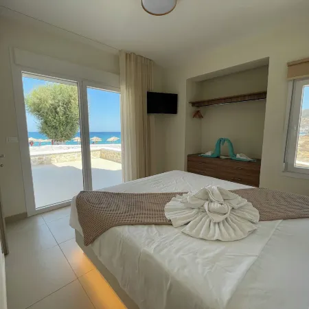 Tamaris Suites