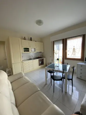 Elisabetta by Ca-Sa Check Отели рядом с достопримечательностью «Sabbia e Sale Feeling Beach»