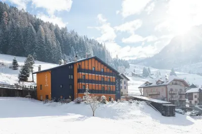 Kyrr Smart Mountain Retreat Hotels in Moena
