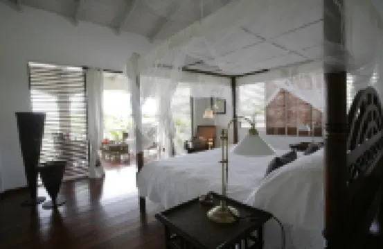 Beautiful Caribbean Style 2-bed Family Villa - Villa Kessi 2 Bedroom Villa by RedAwning