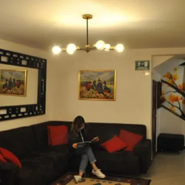 Hotel Makroz Colonial