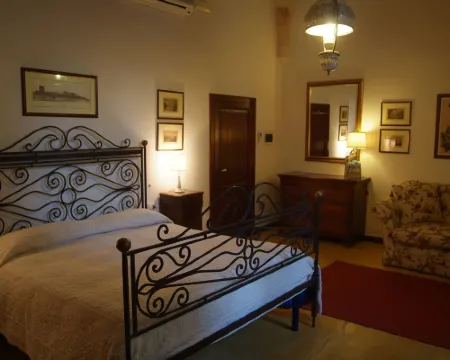 阿奇達莫民宿 曼杜里亞酒店