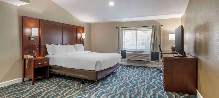 Spark by Hilton Asheville Blue Ridge Parkway Hotels in Buncombe County