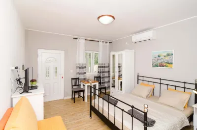 Apartments Porto Della Vita Hotels in 