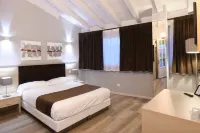 Hill Colle - Camere & Bistrot Hotels in Rovato