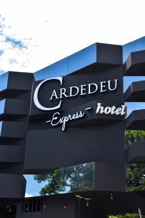 Cardedeu Express Hotel Отели рядом с достопримечательностью «Парк Панчо Лара»