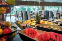 航格斯特太陽神高級飯店 - 早餐
