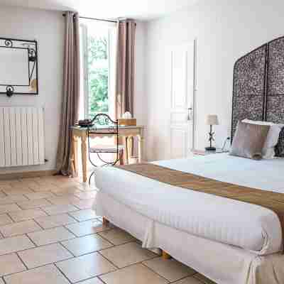 Logis Hôtel la Bastide Cabezac Rooms