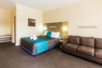 Caravilla Motor Inn Hotels in Taree