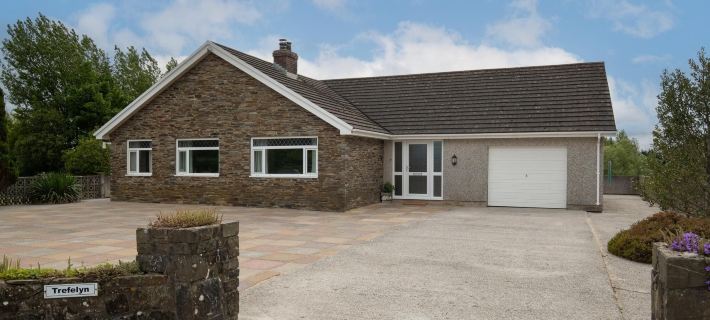 Trefelyn Cottage - Centrally Located Hotels in Saundersfoot