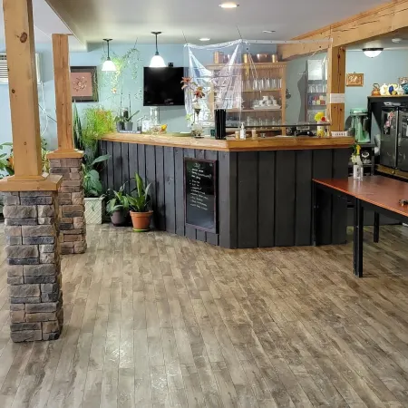 North Shore Wayside Inn