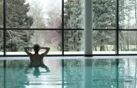 Kurhaus Marienkron Hotels in Halbturn