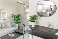 Superior 3Br Apartment in Chalandri
