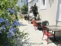 Bay Nihat Lale Otel