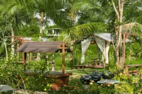 Hami Garden Hotels near Nhà Thờ Giáo Họ Hiếu Trung