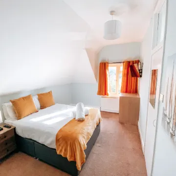 Ingledene Guest House