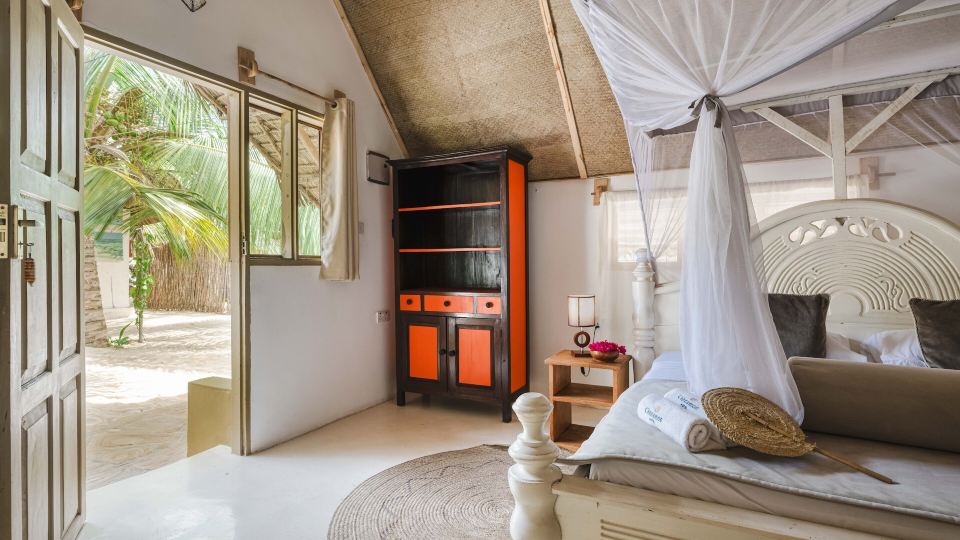 Cinnamon Hotel