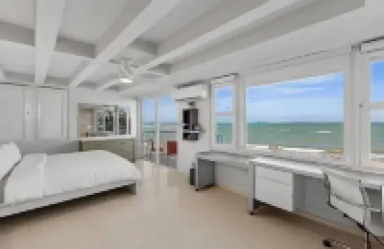 海灘前阿馬波拉海濱公寓酒店