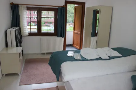 Uzungol Selale Otel Bungalow Отели в г. Demirkapi