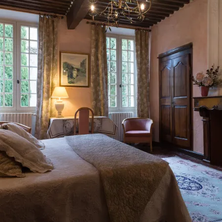 Hostellerie le Beffroi