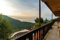Assos Kartal Yuvasi Boutique Hotel - Dağ Manzaralı
