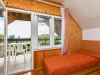 Kopacsi Hotels in 