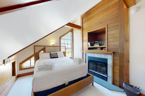 Cape Shores - 520 East Cape Shores Dr Hotels in Lewes