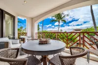 Luxurious Amenities and Private Walkway to Shops - Exquisite Tranquil Haven