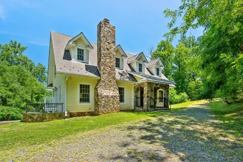 Game Room and Gym Oasis - Stunning Mountain Retreat