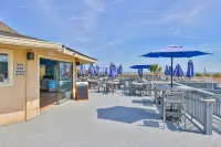 Oceanfront Pool and Tennis Courts - Exquisite Coastal Haven