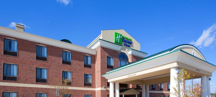 Holiday Inn Express & Suites CHESTERFIELD - SELFRIDGE AREA by IHG Hotels in Macomb County