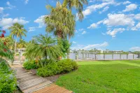 Mermaid Haven at Bocilla Hotels in Bokeelia