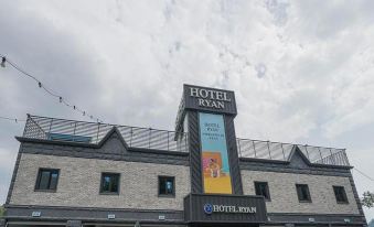 Hotel Ryan