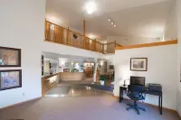 River Valley Inn & Suites Hotels in Chisago City